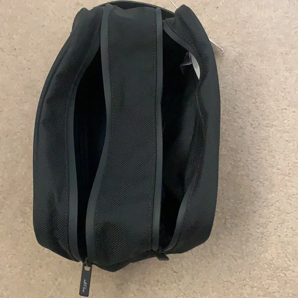 Adidas Bag - Picture 3 of 8